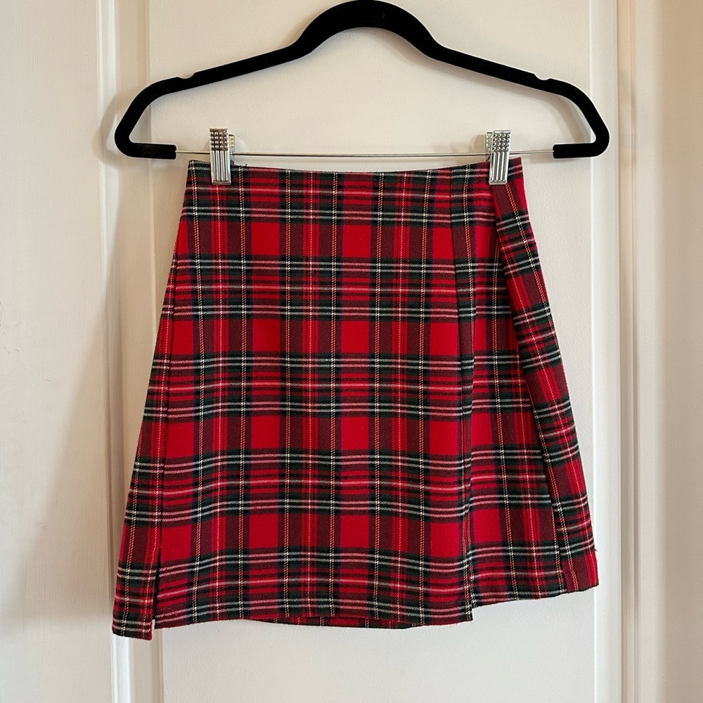 Brandy Melville Plaid Skirt